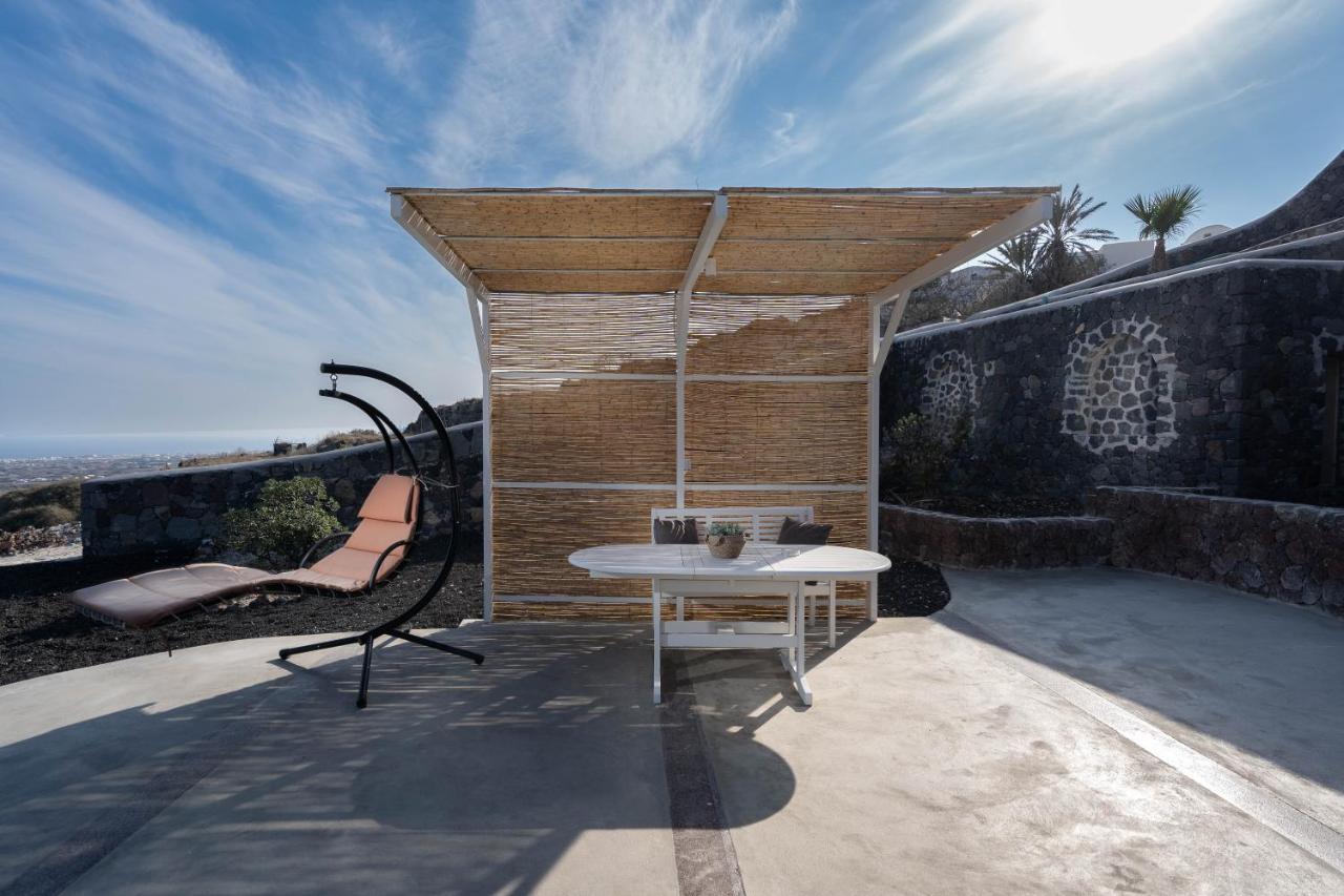 Luxe Efis Home Sea View 4 Villas & 4 Prive Jacuzzi Imerovigli  Bagian luar foto