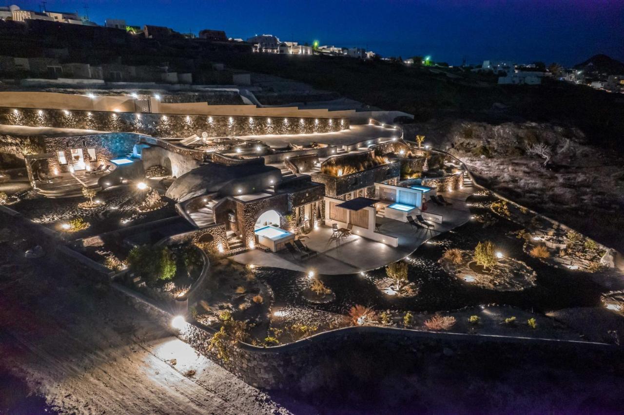 Luxe Efis Home Sea View 4 Villas & 4 Prive Jacuzzi Imerovigli  Bagian luar foto