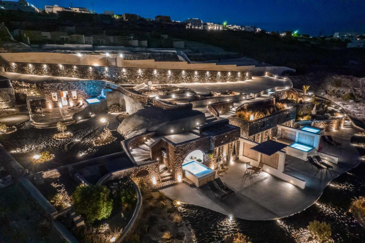 Luxe Efis Home Sea View 4 Villas & 4 Prive Jacuzzi Imerovigli  Bagian luar foto