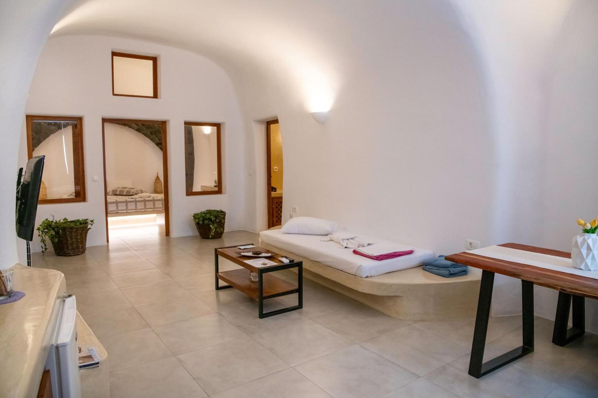Luxe Efis Home Sea View 4 Villas & 4 Prive Jacuzzi Imerovigli  Bagian luar foto