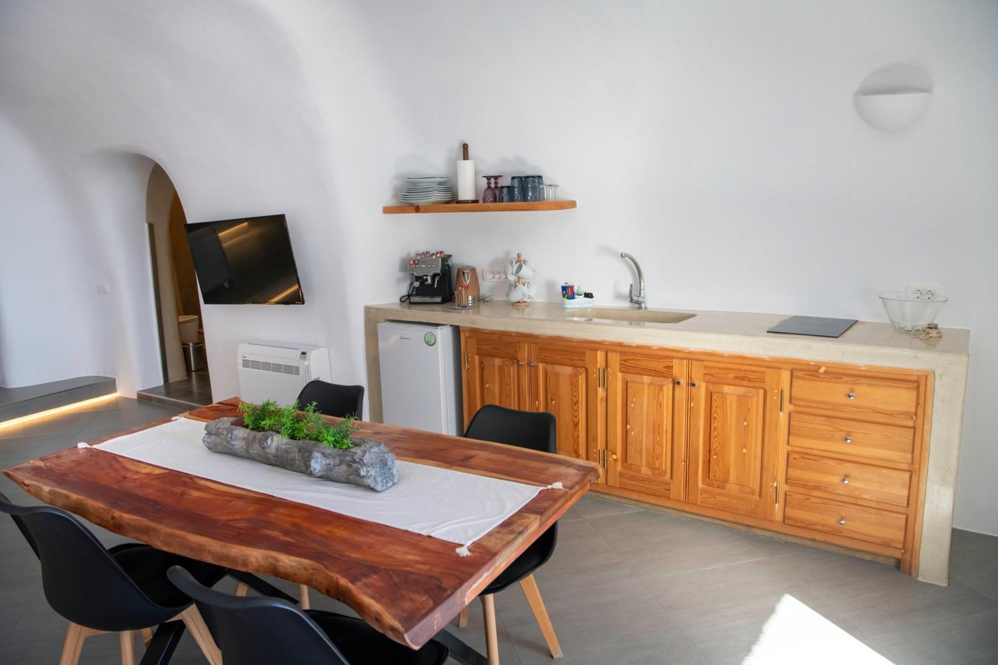 Luxe Efis Home Sea View 4 Villas & 4 Prive Jacuzzi Imerovigli  Bagian luar foto