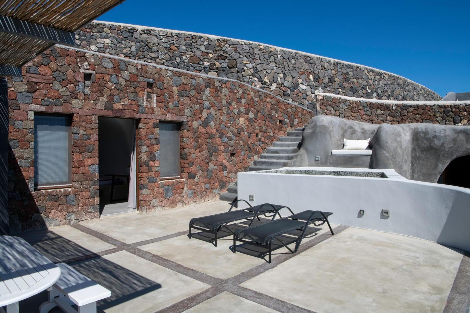 Luxe Efis Home Sea View 4 Villas & 4 Prive Jacuzzi Imerovigli  Bagian luar foto